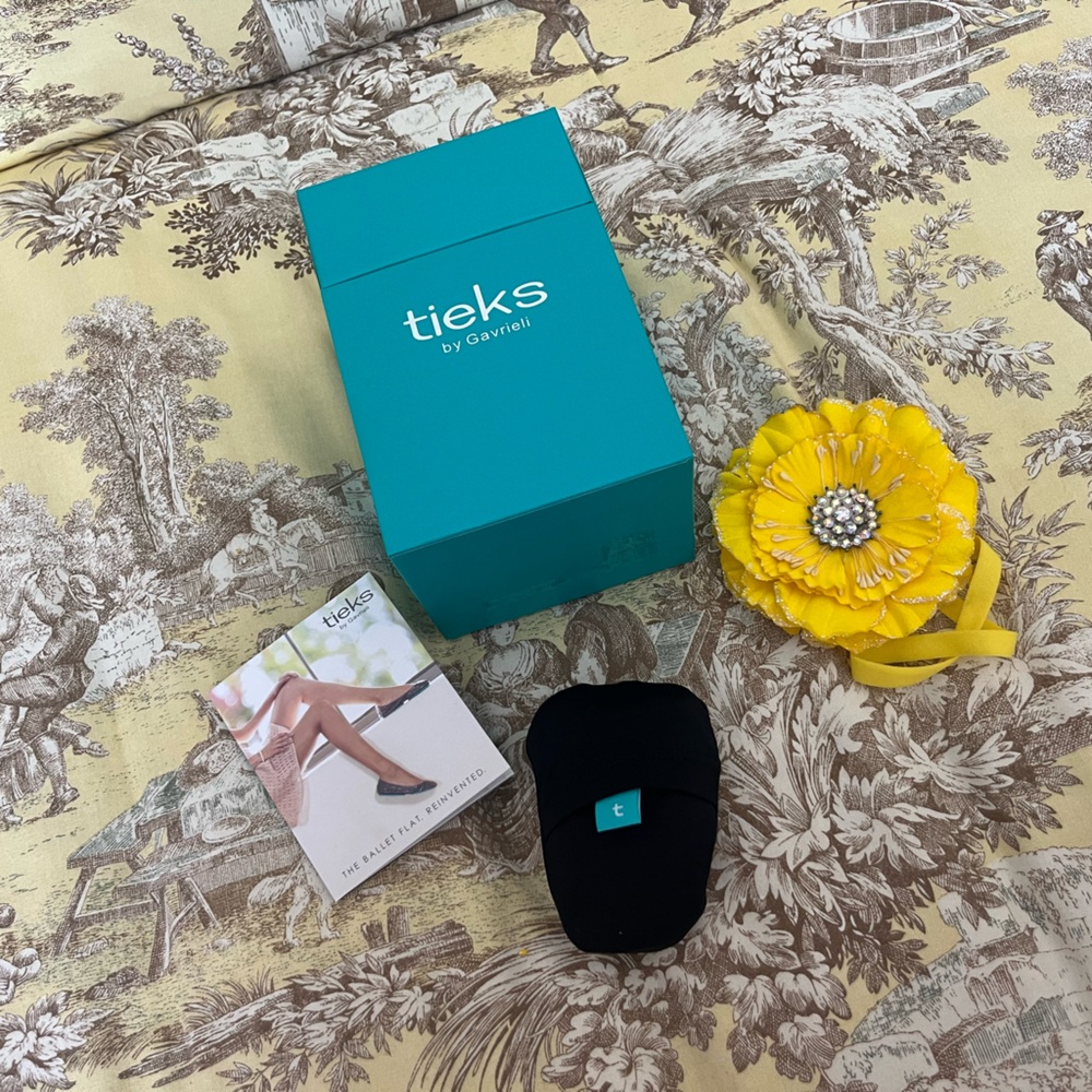Tieks Box with Flower- NO SHOES INCLUDED